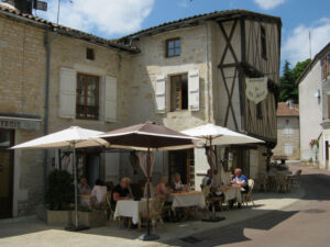 Verteuil Cafe